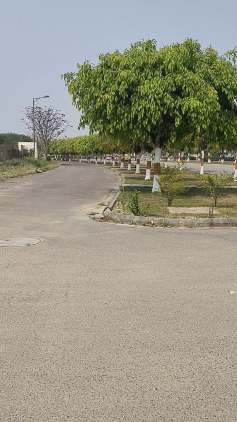 Exterior View, dlf-garden-city  3600 Sq.Ft. Plot In Mohanlalganj Lucknow 10122906