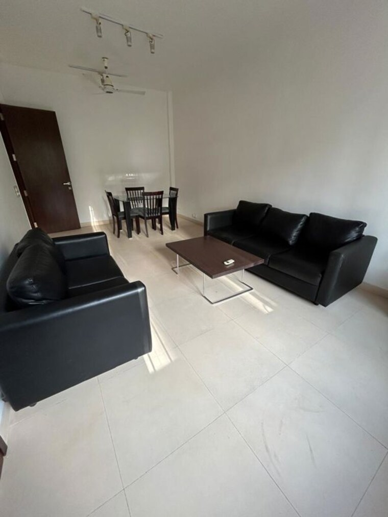 Living Room, bandra west 2 Bedroom 900 Sq.Ft. Apartment In Bandra West Mumbai 10122925