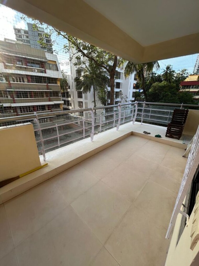 Balcony, bandra west 2 Bedroom 900 Sq.Ft. Apartment In Bandra West Mumbai 10122925