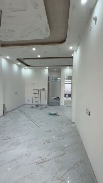 Room in 3 BHK Independent House at Aurangabad Khalsa – for Sale