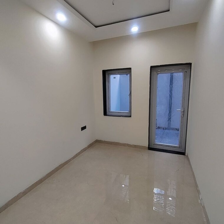 Room, sector 57 2 Bedroom 1620 Sq.Ft. Builder Floor In Sector 57 Gurgaon 10122954