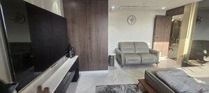 Bedroom in 3 BHK Apartment at Kanakia Silicon Valley, Powai – for Rent