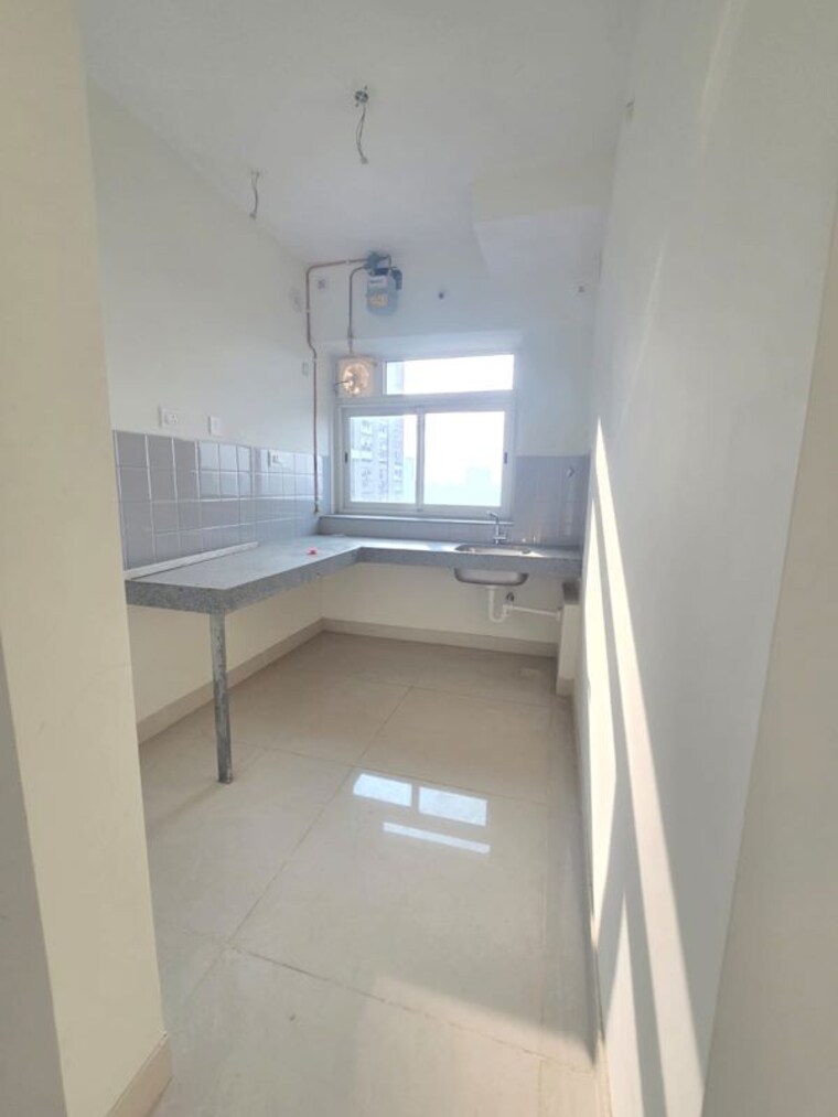 Master Bedroom, kandivali east 1.5 Bedroom 650 Sq.Ft. Apartment In Kandivali East Mumbai 10123030