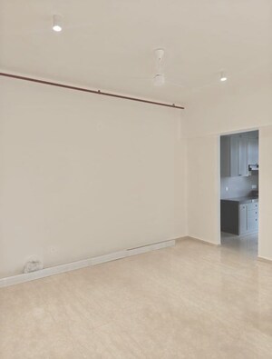 Room in 3 BHK Apartment at Adani Ten BKC, Bandra East – for Rent