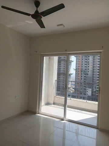 Room in 2 BHK Apartment at Godrej 24, Hinjewadi – for Rent