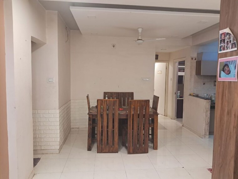 Living Room, kudasan 3 Bedroom 1098 Sq.Ft. Apartment In Kudasan Gandhinagar 10122855