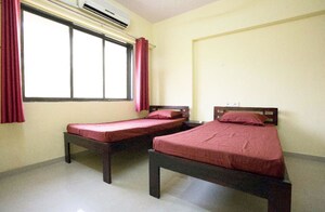 Room in  Pg at Malad West – for Rent