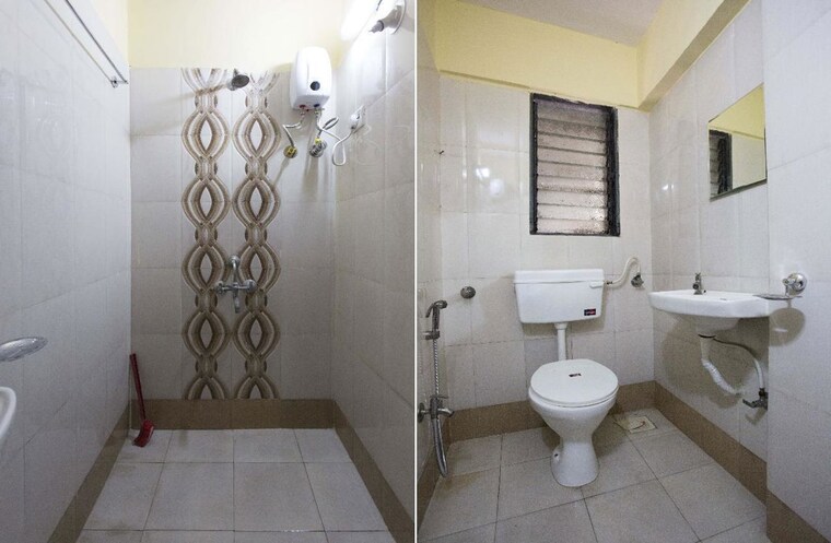Bathroom, malad west Pg For Boys In Malad West 10123072