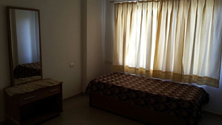Bedroom, kudasan 3 Bedroom 1400 Sq.Ft. Apartment In Kudasan Gandhinagar 10123074