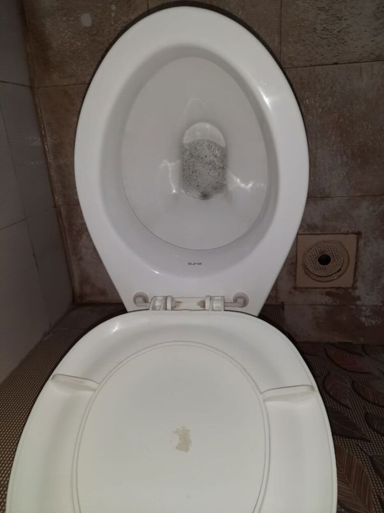 Bathroom, kudasan 3 Bedroom 1400 Sq.Ft. Apartment In Kudasan Gandhinagar 10123074