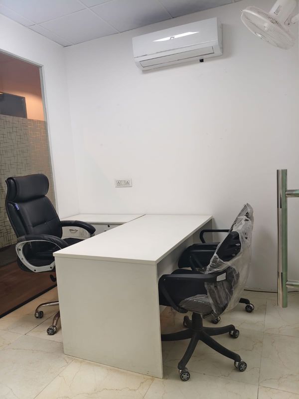 Office Space For Rent in Sector 63