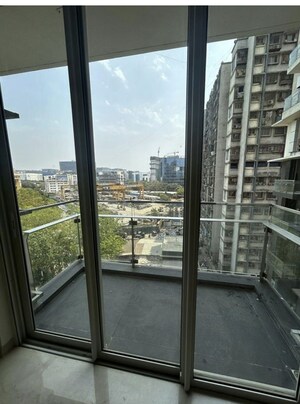 3 BHK Apartment For Rent in Adani Ten BKC, Bandra East