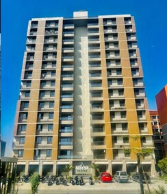 3 BHK + Extra Room Apartment For Sale in Kudasan