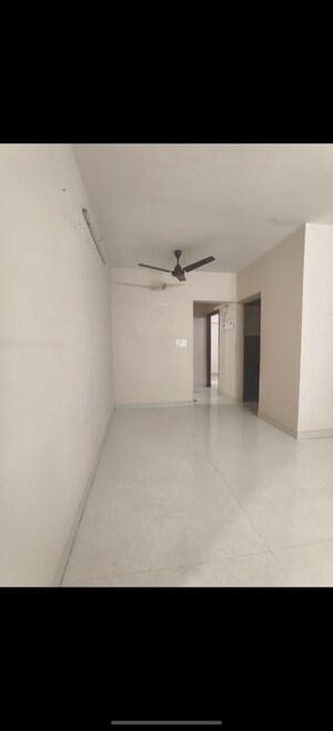 Room in 1 BHK Apartment at Royal Oasis, Malad West – for Rent