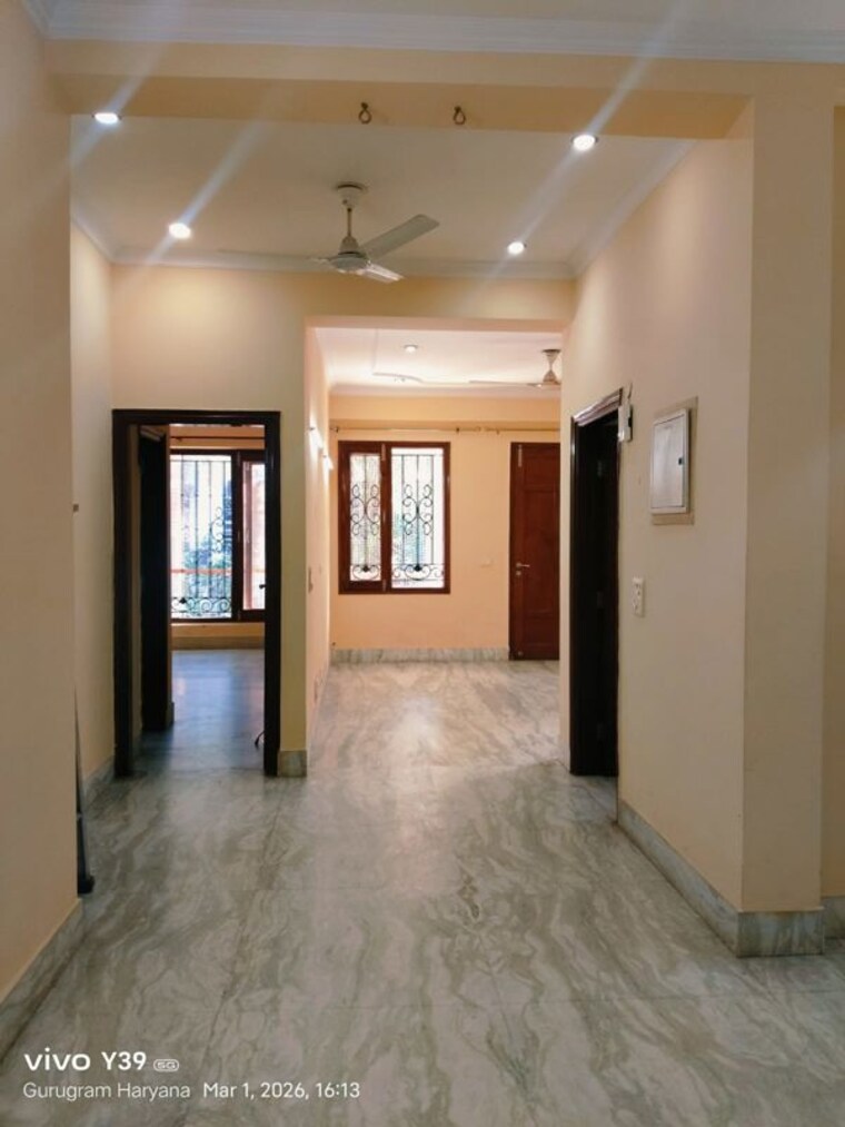 Room, unitech-south-city-1 3 Bedroom 2000 Sq.Ft. Builder Floor In South City 1 Gurgaon 10123236
