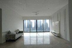 4 BHK + Servant Room Apartment For Rent in Rustomjee Crown
