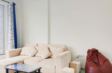 Room in  Pg at Borivali East – for Rent