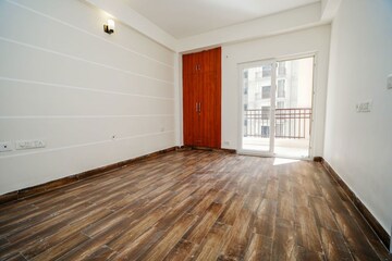 2 BHK Apartment For Sale in Ajnara Le Garden, Sector 16b Greater Noida