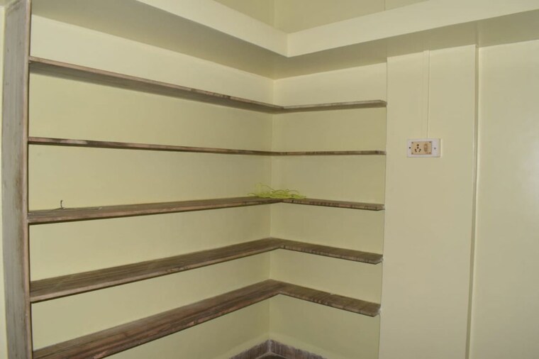Kitchen, guru-ganesh-nagar-society 2 Bedroom 815 Sq.Ft. Apartment In Kothrud Pune 10123539