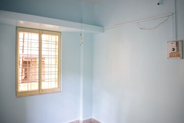 Bedroom in 2 BHK Apartment at Guru Ganesh Nagar Society, Kothrud – for Rent