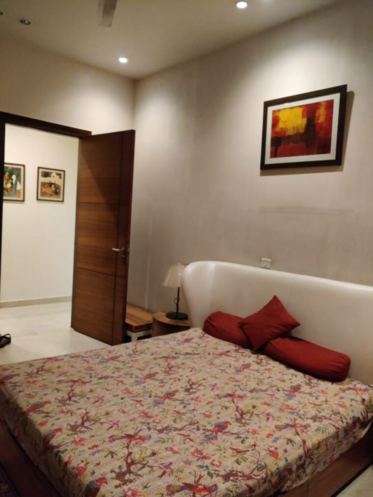 Bedroom, panchsheel park 4 Bedroom 4500 Sq.Ft. Apartment In Panchsheel Park Delhi 10123568