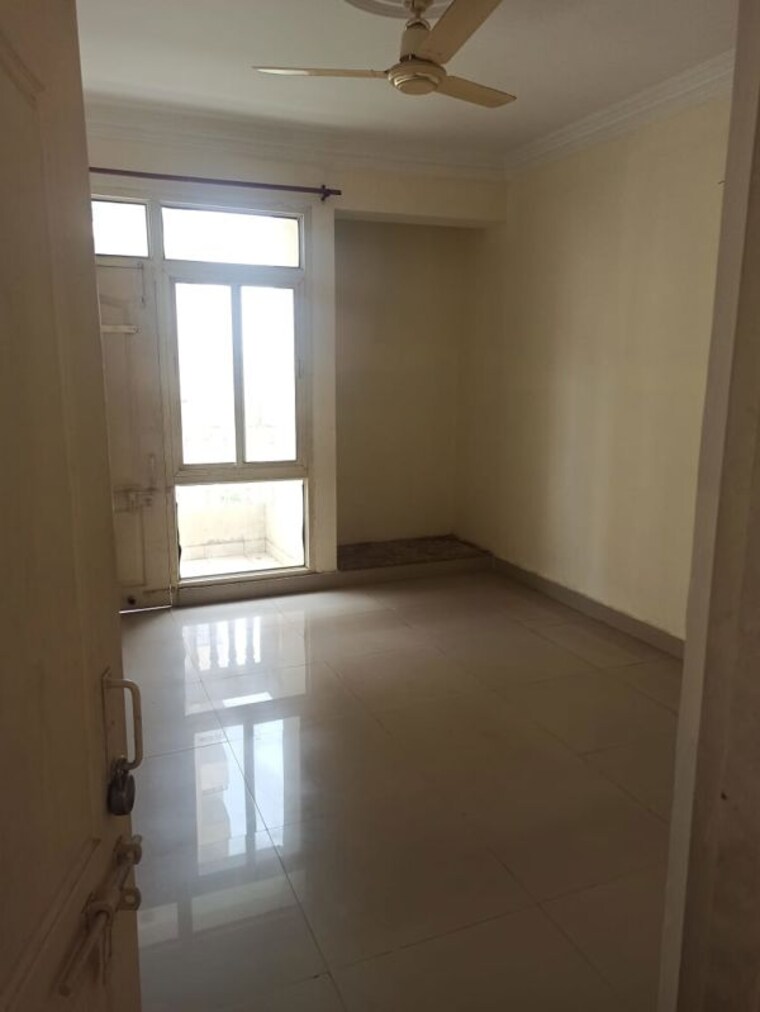 Room, samiah-melrose-avenue 3 Bedroom 1650 Sq.Ft. Apartment In Vrindavan Yojna Lucknow 9946766