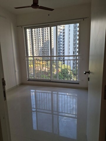 Room in 3 BHK Apartment at Godrej Park Greens, Mamurdi – for Rent