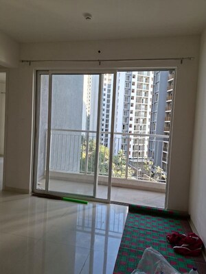 Room in 3 BHK Apartment at Godrej Park Greens, Mamurdi – for Rent