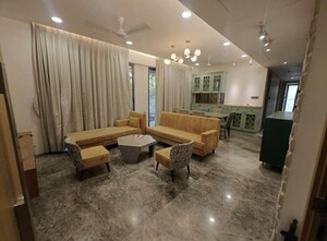 3 BHK Apartment For Rent in Rustomjee Seasons, Bandra East