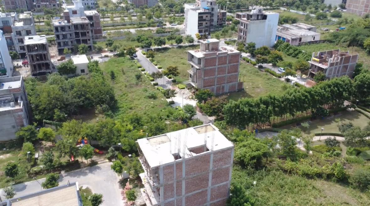 Plot For Sale in Kheri Khurd