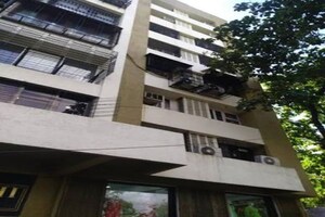 2 BHK Apartment – Exterior View View at Juhu - for Rent