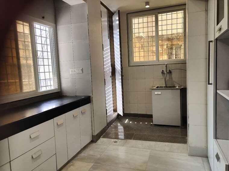 Kitchen, vasant kunj 3 Bedroom 1800 Sq.Ft. Apartment In Vasant Kunj Delhi 10124607