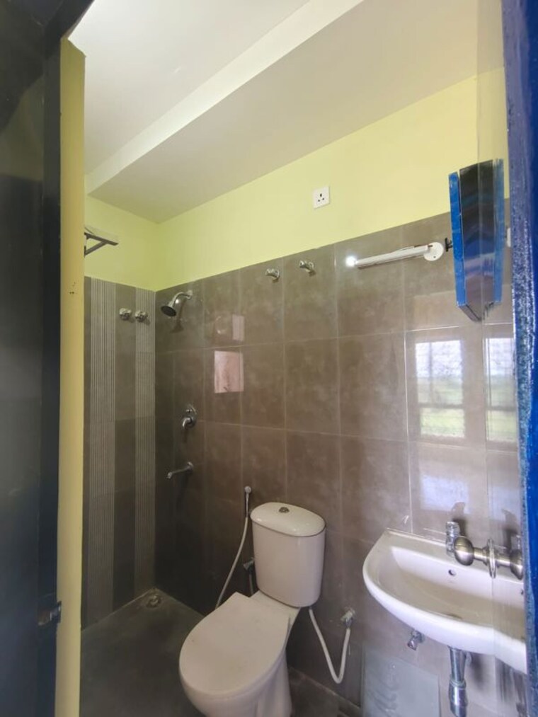 Bathroom, dtc-southern-heights 2 Bedroom 940 Sq.Ft. Apartment In Joka Kolkata 10124519