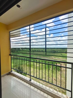 Room in 2 BHK Apartment at DTC Southern Heights, Joka – for Rent