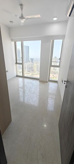 3 BHK + Study Room Apartment For Rent in Lodha The Park