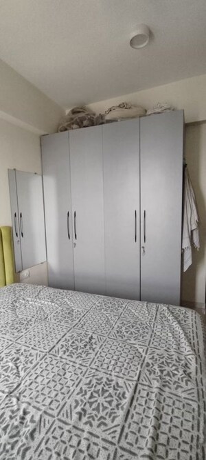 Bedroom in 3 BHK Apartment at Chandivali – for Rent