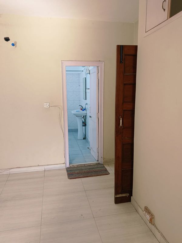 2 BHK Builder Floor For Rent in Lajpat Nagar II