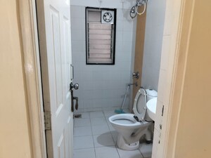 Bathroom in 2 BHK Apartment at Mirchandani Palms, Rahatani – for Sale