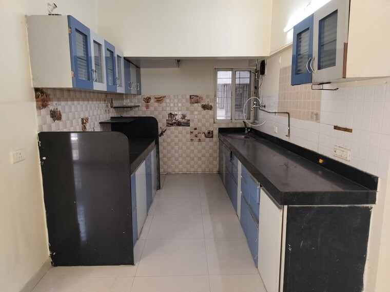 Kitchen, mirchandani-palms 2 Bedroom 1200 Sq.Ft. Apartment In Rahatani Pune 10124786