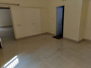 Room in 2 BHK Apartment at Mirchandani Palms, Rahatani – for Sale