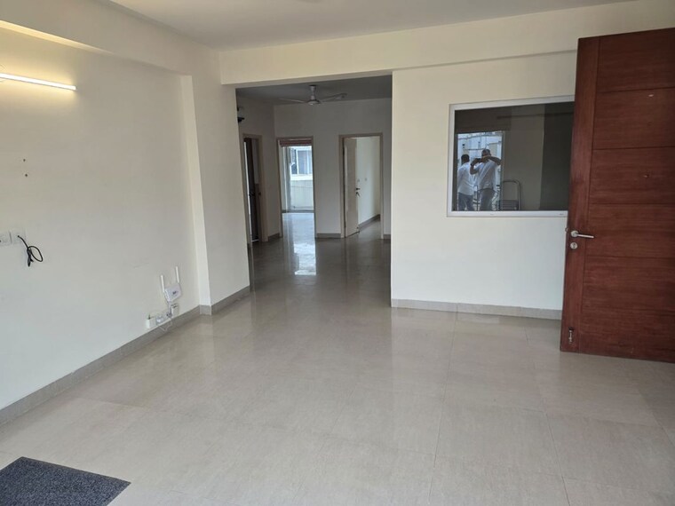Room, emaar-emerald-floors-select 4 Bedroom 1975 Sq.Ft. Apartment In Sector 65 Gurgaon 10124693
