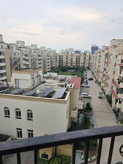 4 BHK + Servant Room Apartment For Rent in Emaar Emerald Floors Select