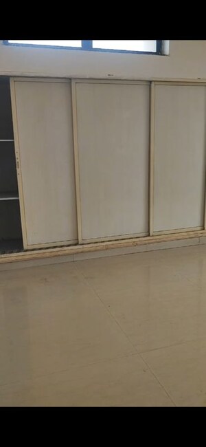 Master Bedroom in 2 BHK Apartment at Raheja Interface Heights, Malad West – for Rent