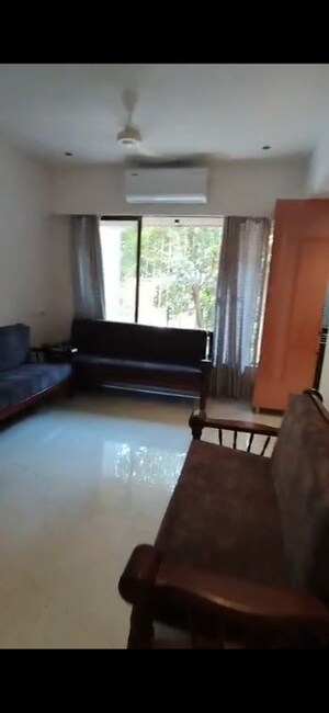 3 BHK Apartment For Rent in Khar West