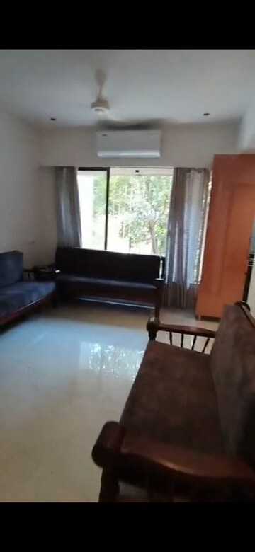 3 BHK Apartment For Rent in Khar West