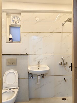Attached Bathroom in 3 BHK Apartment at Express Apartments, Vaishali Sector 3 – for Sale