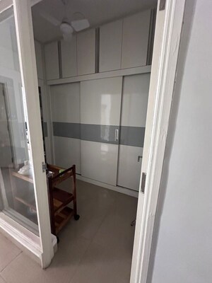 Bathroom in 3 BHK Apartment at Emaar Emerald Estate, Sector 65 – for Rent