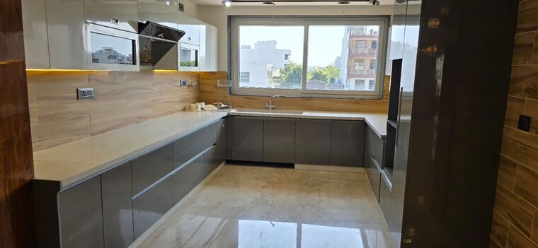 Kitchen, sector 75 3 Bedroom 1614 Sq.Ft. Apartment In Sector 75 Faridabad 10125011