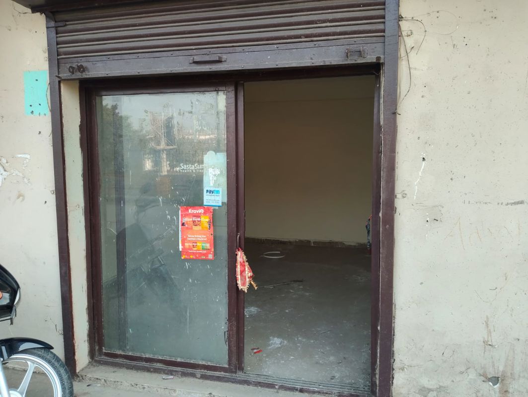 Retail Shop For Sale in Raj Nagar Extension