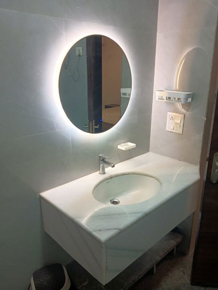 Bathroom, greater kailash ii 3 Bedroom 2250 Sq.Ft. Builder Floor In Greater Kailash ii Delhi 10125232